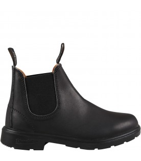 Black boots for boy with logo