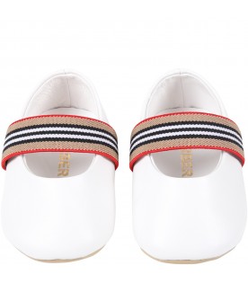 White ballet flats for baby girl with check vintage