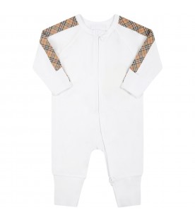 White set for babykids with iconic check vintage