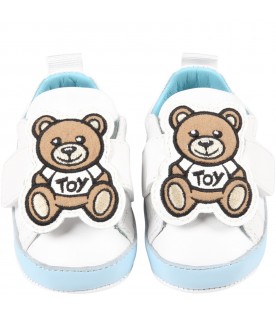 White sneakers for baby boy with Teddy Bear
