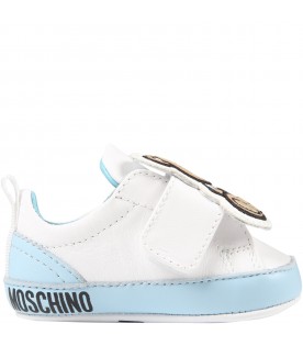 White sneakers for baby boy with Teddy Bear