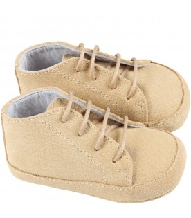Scarpe beige per neonato