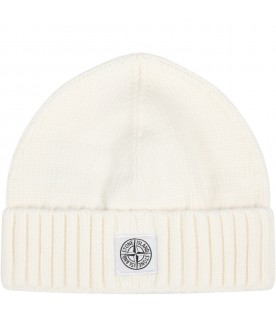 White hat for kids with logo patch