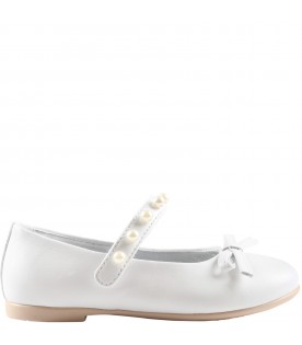 White ballet-flats for girl with pearls