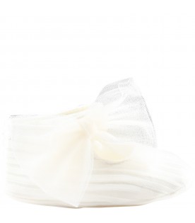 White flats for baby girl with tulle bow