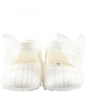 White flats for baby girl with tulle bow