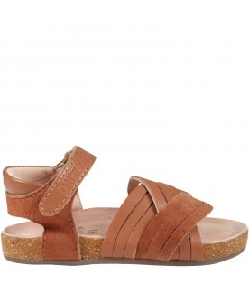 Brown sandals for girl with logo