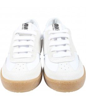 White sneakers for kids with logo patch