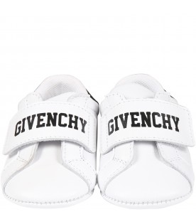 White sneakers for baby boy with logo