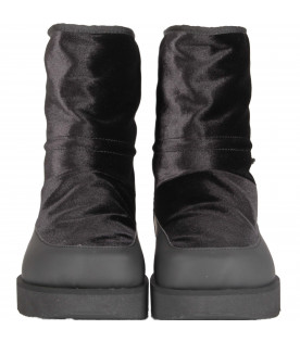 Black boots for girl with logo
